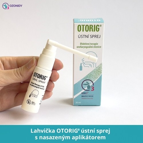 Aplikace OTORIG ústního spreje při podráždění a zánětu v krku